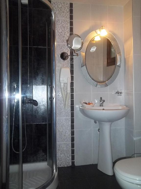 Nostos Hotel Loutraki (Pella) Quarto foto